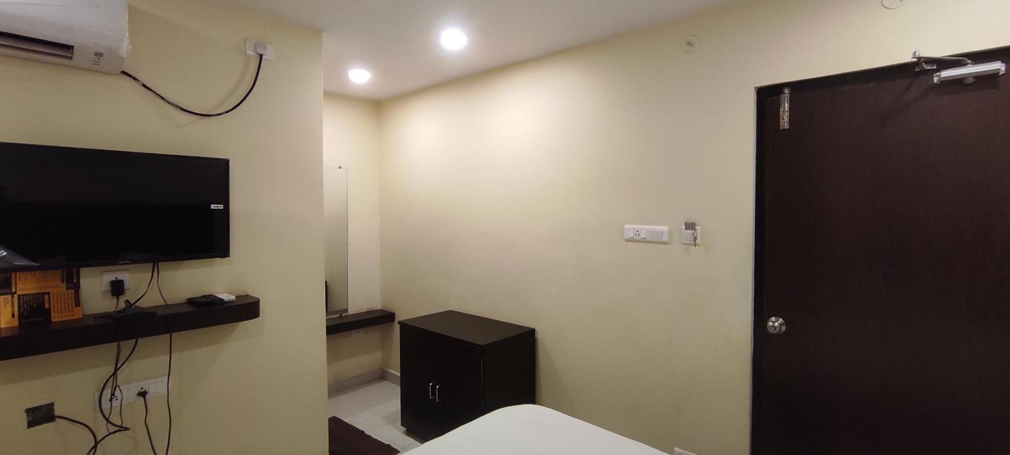 Arvind Stay Hotel, Rk Beach Vizag Visakhapatnam Exterior foto